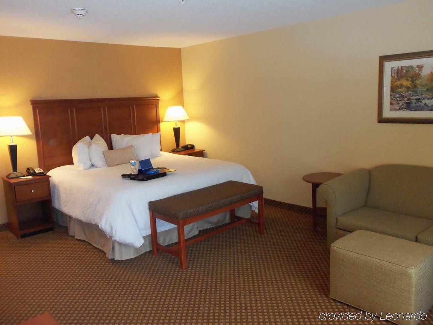 Hampton Inn&Suites Detroit/Chesterfield Exterior foto